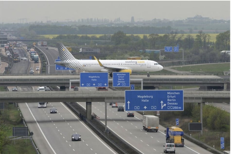 Ein konkreter Vorschlag für die Umbenennung des Flughafens Halle/Leipzig scheint noch in weiter Ferne zu sein.