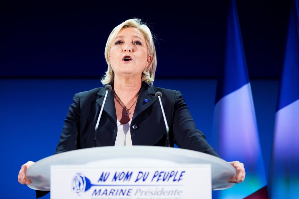 Vor ihrer Inhaftierung war Marine Le Pen (56) heiß auf das Präsidentenamt und stellte sich sogar 2017 zur Wahl auf.