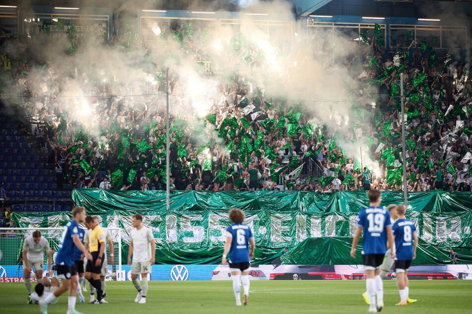DFB-Pokal live: Früher Verletzungsschock bei Vorjahres-Finalist Bielefeld