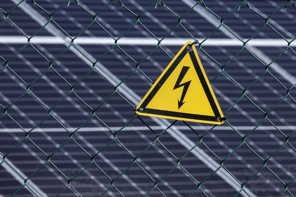 Der Kabeldiebstahl in dem Solarpark hat weitreichende Folgen. (Symbolfoto)