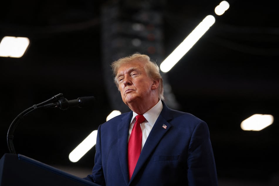 US-Präsident Donald Trump (80) hat ein baldiges Treffen mit seinem russischen Kollegen Wladimir Putin und dem ukrainischen Staatschef Wolodymyr Selenskyj angekündigt.