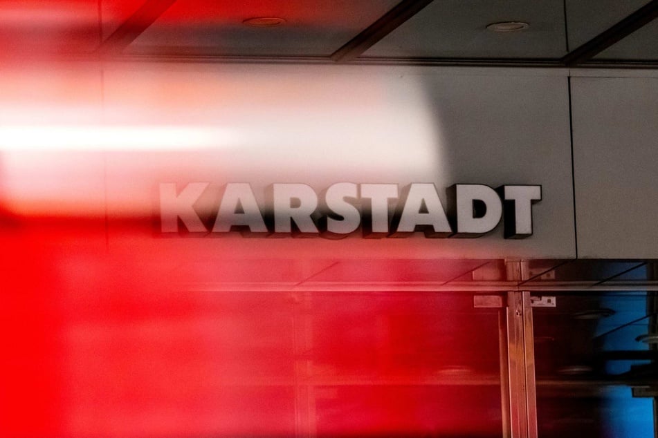 Nach der Fusion von Karstadt und Galeria Kaufhof traten die Marken gemeinsam als Galeria Karstadt Kaufhof auf.