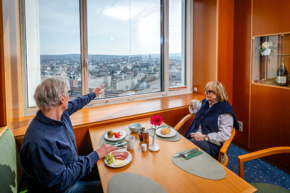 Ein Frühstück im Panoramarestaurant des Congress Hotels ist nur noch wenige Tage möglich.