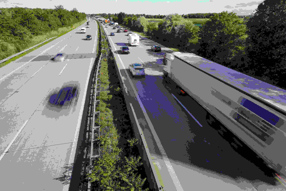 Enormes Unfallrisiko auf der A2: Fahrer fährt 13 Kilometer lang falsch!