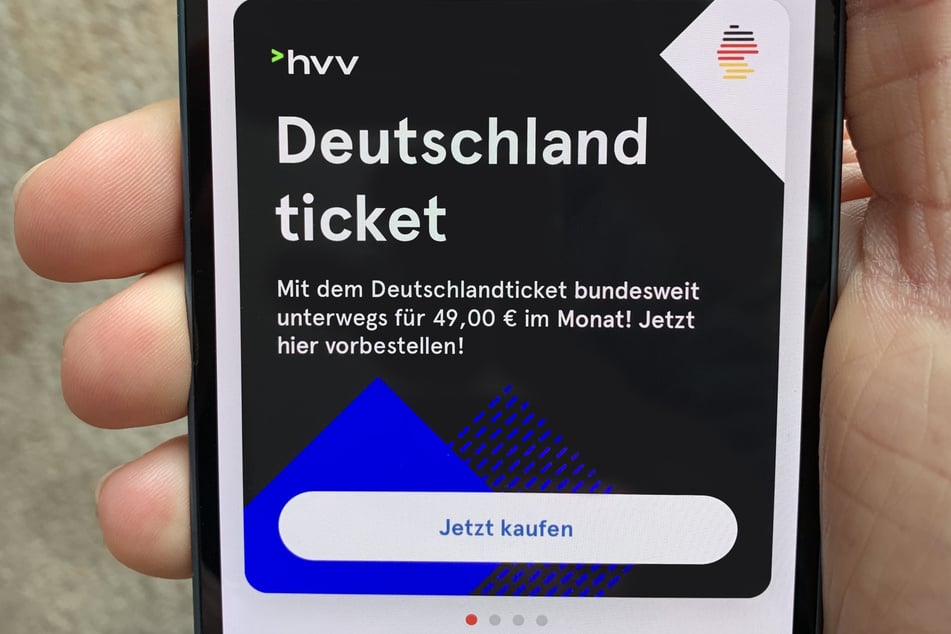 Ab dem 1. April 2023 kann das Deutschlandticket über die hvv switch-App gekauft werden.