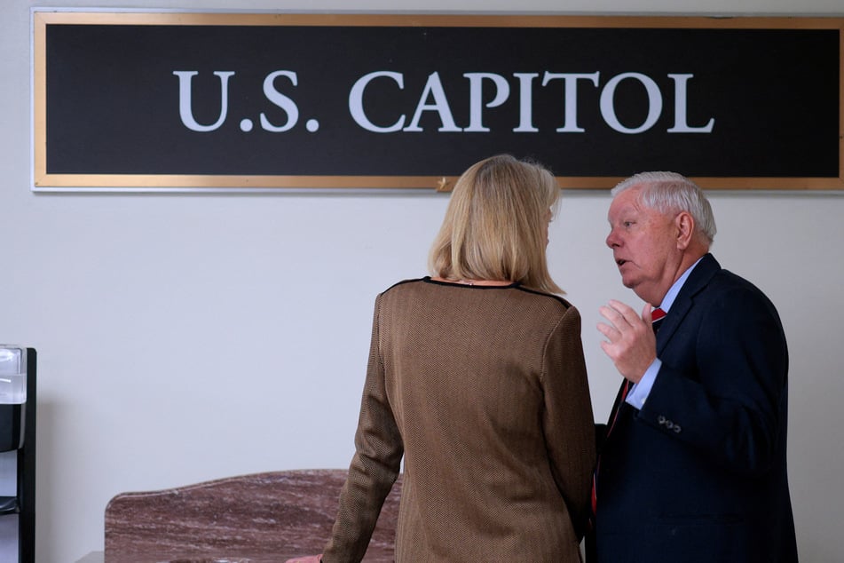 Senate Republicans slap down war powers resolution after Trump calls out defectors