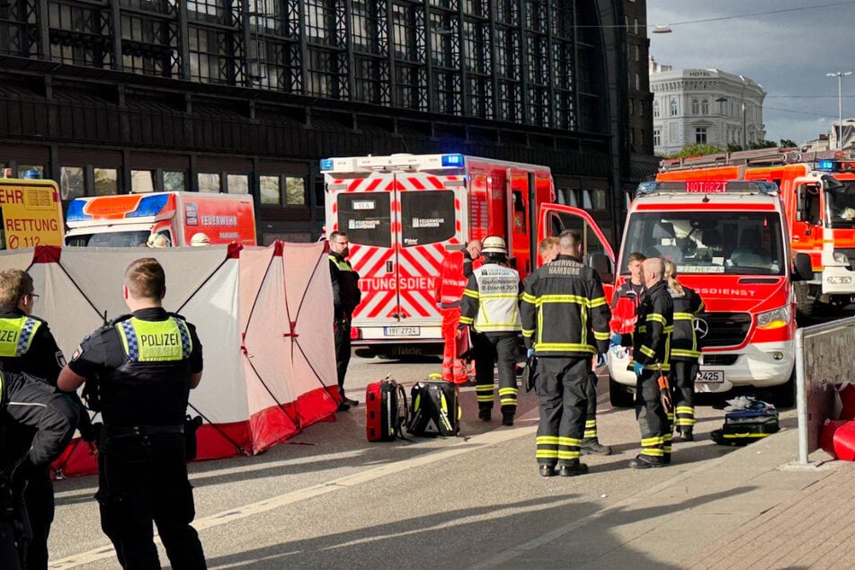 Die 39 Jahre alte Messerangreiferin hat die Tat vor einem Haftrichter gestanden.