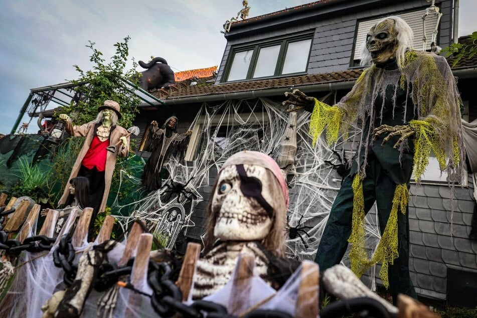 Grusel-Haus eröffnet: Hier kommen Halloween-Fans auf ihre Kosten
