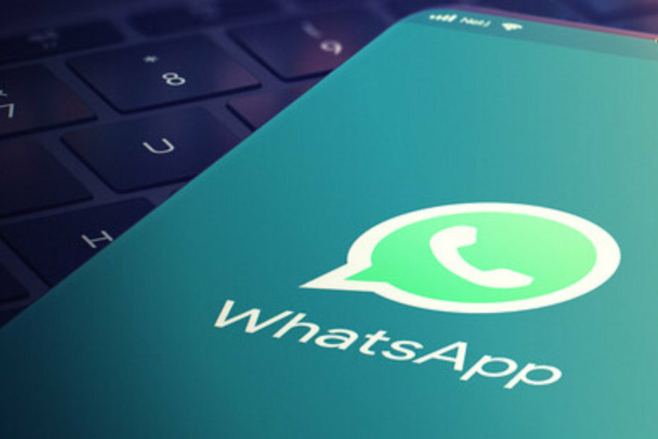 WhatsApp users beware: don't open this fake message!