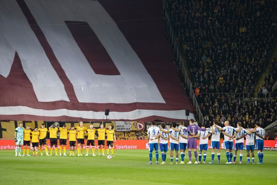 Nach den Ereignissen in Dresden wurde der Release zunächst verschoben.