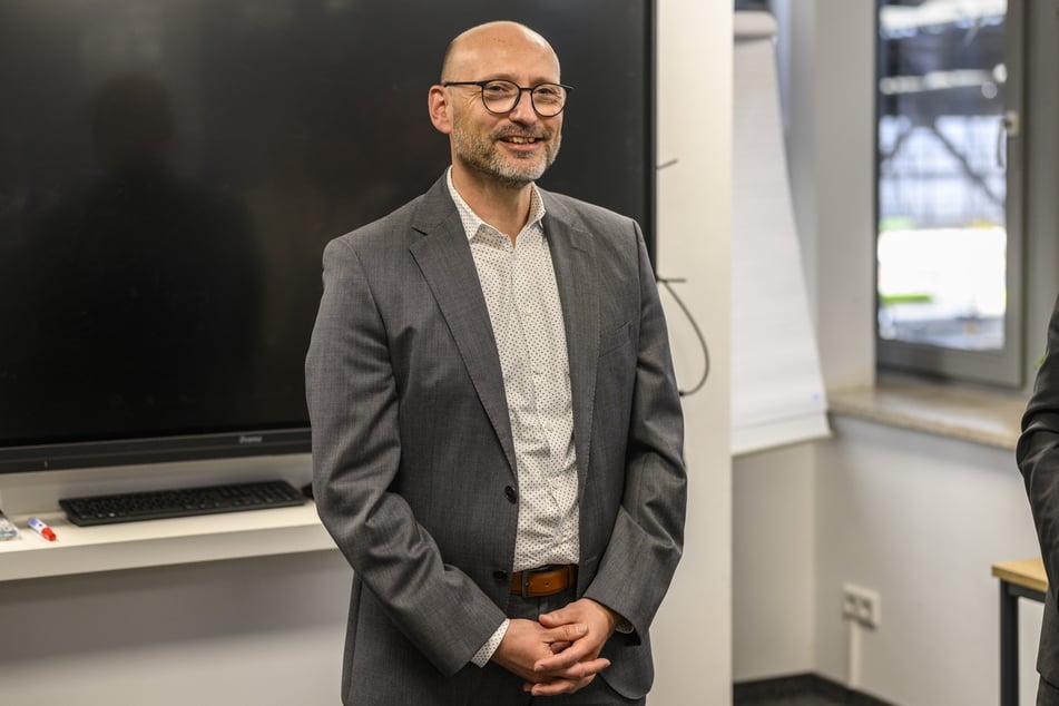 MRB-Chef Jan Kleinwechter ist stolz auf das besonnene Verhalten seiner Schaffnerin.