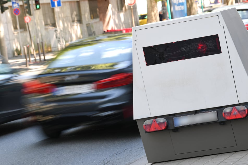 In Magdeburg werden in den nächsten Tagen wieder Radarfallen aufgestellt. (Symbolbild)