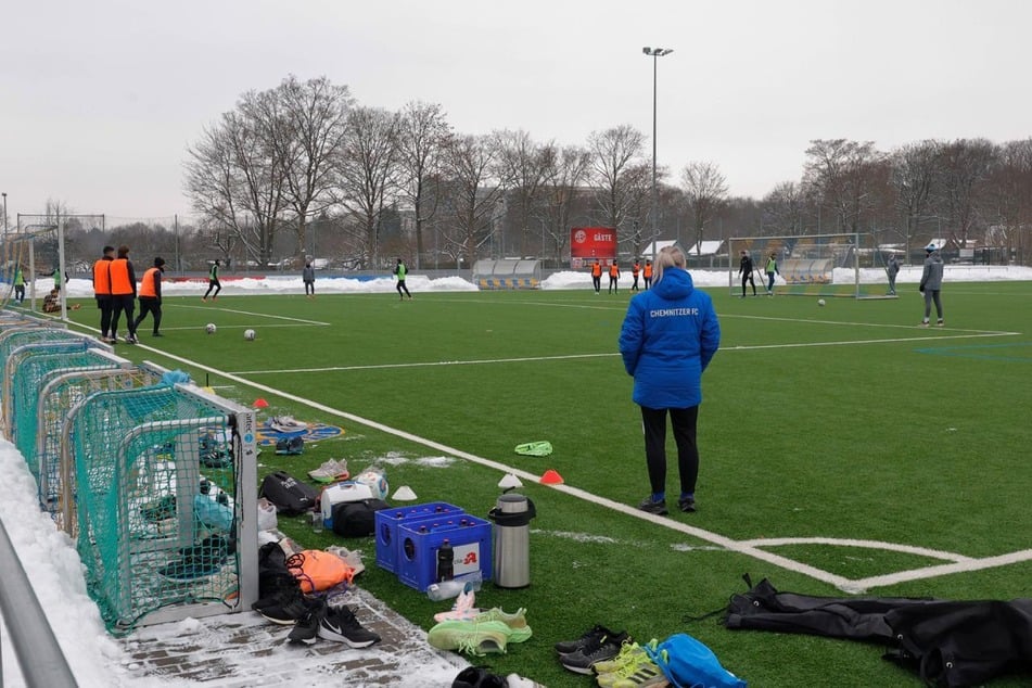 Im Winter hat der CFC den Kunstrasenplatz zum Training genutzt.