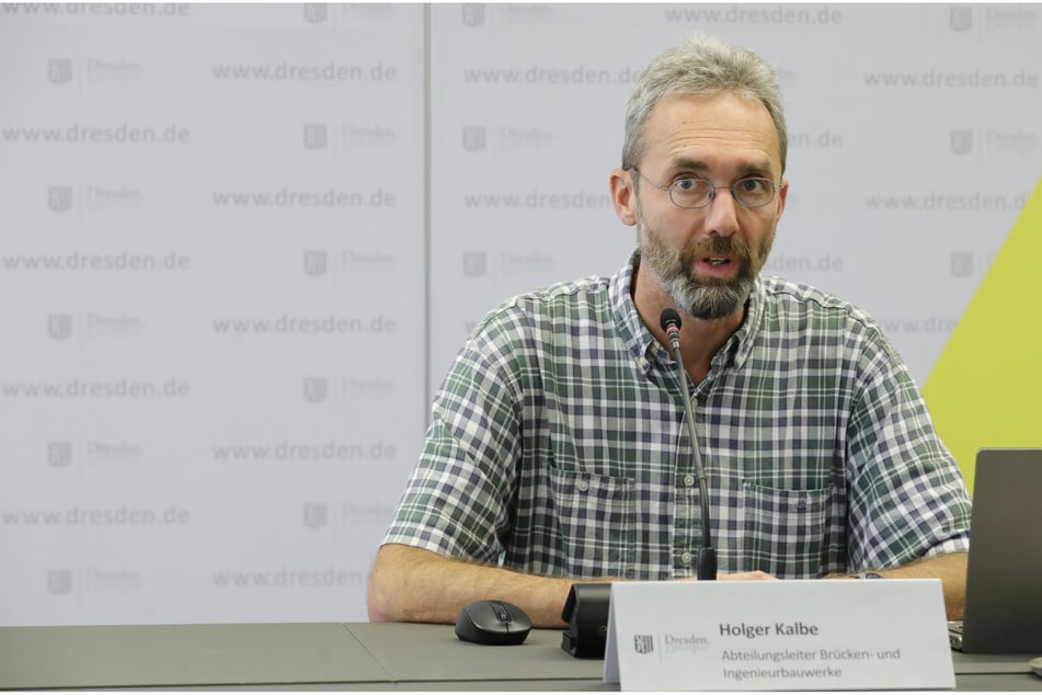 Holger Kalbe (54), Abteilungsleiter Brücken- und Ingenieurbauwerke, auf der Pressekonferenz am Freitag.