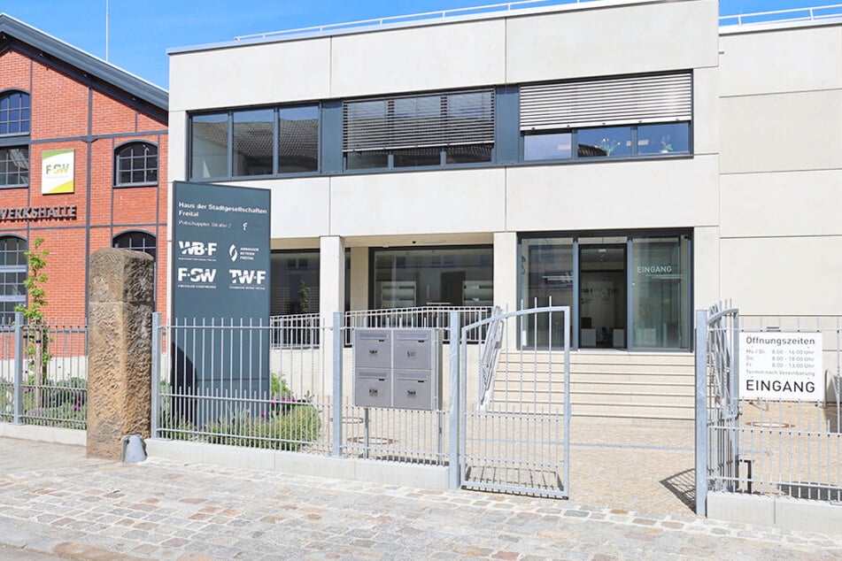 In Freital werden gerade sichere und gut bezahlte Stellen und Ausbildungsplätze vergeben.