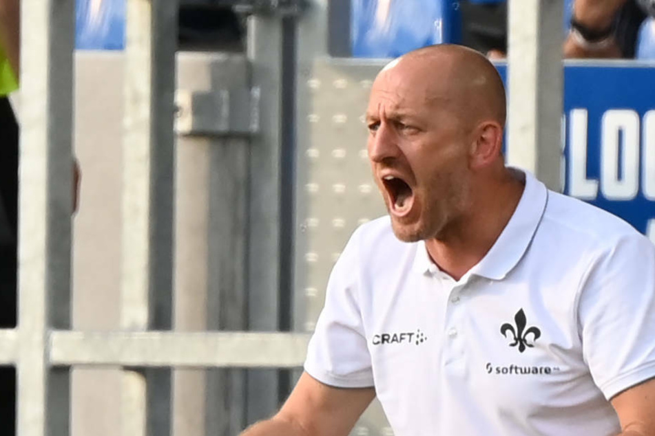 Die Lilien haben gerade einen kleinen Lauf. Trainer Torsten Lieberknecht (48) will diesen auch bei Hansa Rostock am Sonntag fortsetzen.