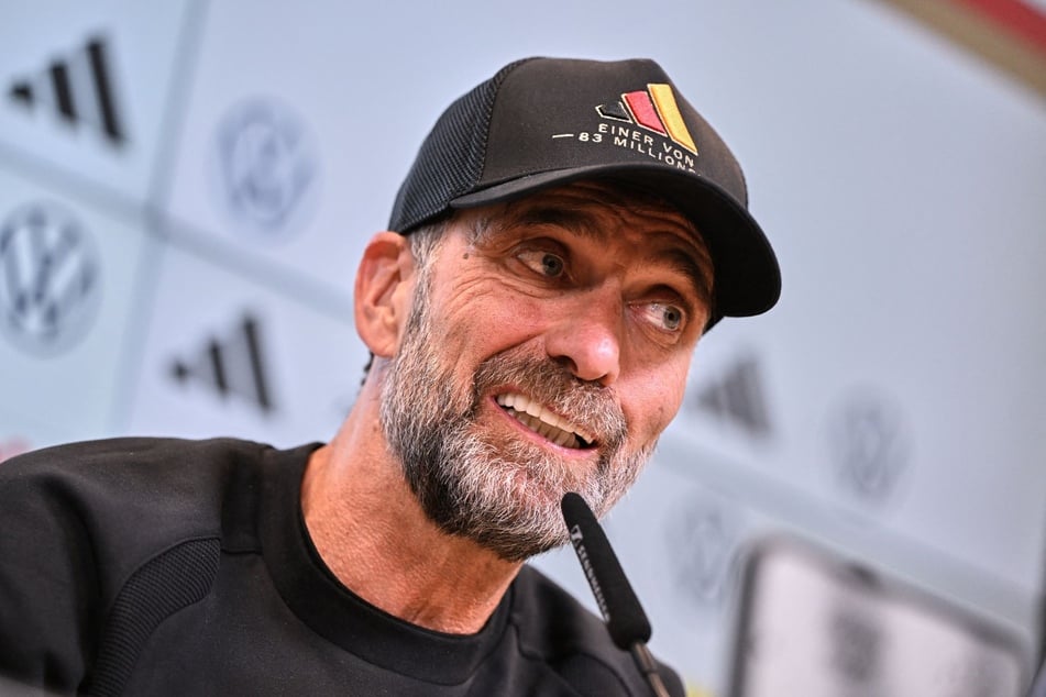 Bundestrainer Jürgen Klopp (59) stellte sich schützend vor seinen Kader.