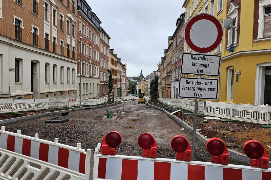 Baustellen Chemnitz: Chemnitzer "Dauerbaustelle" endlich fertig: Ab Freitag können hier wieder Autos fahren