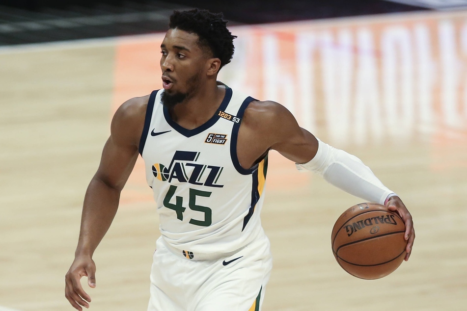Jazz guard Donovan Mitchell led all scorers with 35 points on Sunday.