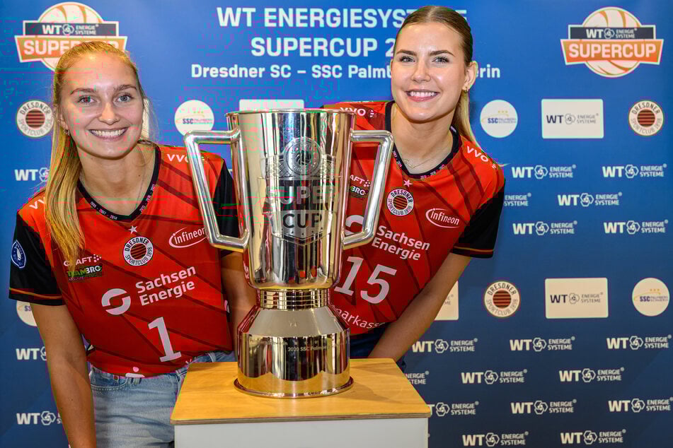 Das erste Ziel der beiden Führungsspielerinnen: mit ihrer Mannschaft den Supercup gewinnen.
