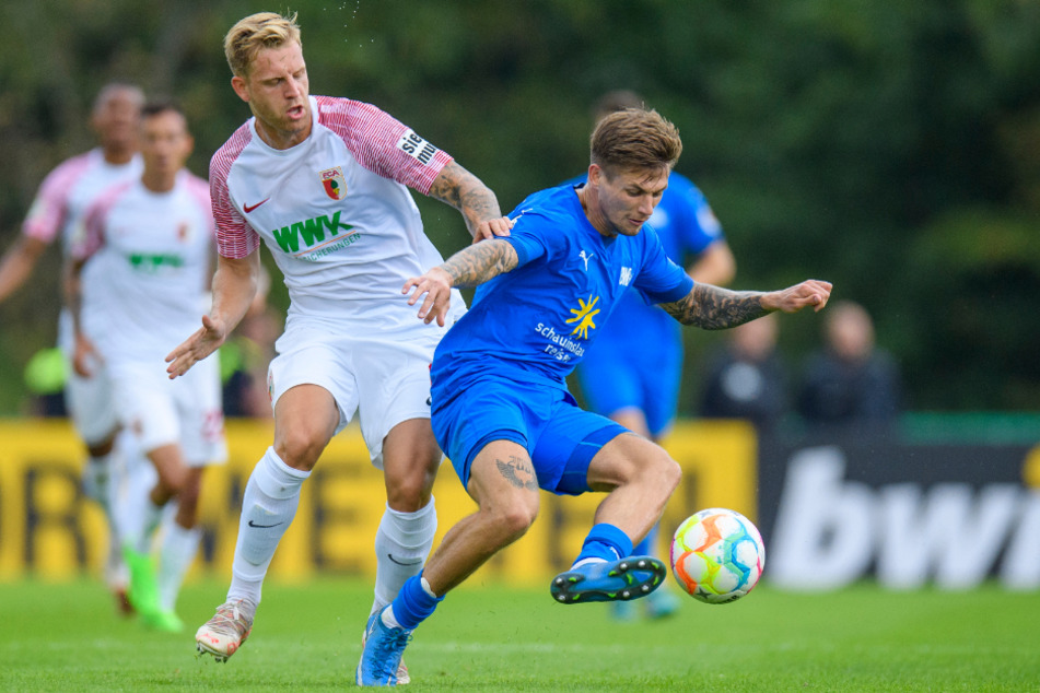 Im Juli traf Blau-Weiß Lohne in der ersten DFB-Pokal-Runde auf den FC Augsburg.