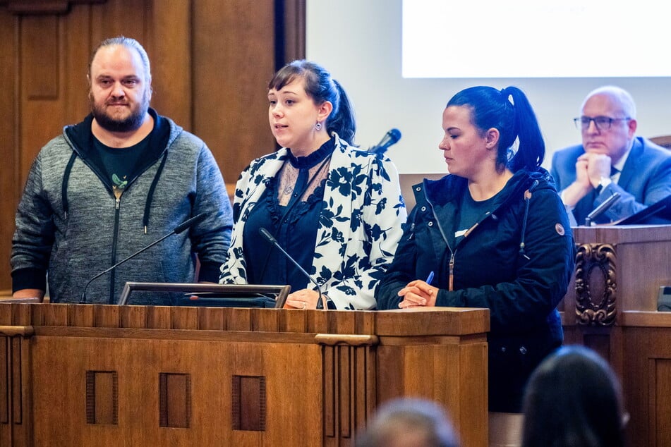 Die Elternvertreter Florian Melcher, Silke Rutsatz und Mariana Weber (v.l.) haben beispielsweise die Zusammenlegung der Kitas Albert-Schweitzer-Straße und Harthweg vorgeschlagen.