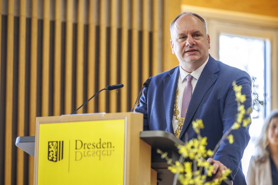 OB Hilbert (53, FDP) verteidigt auf sechs Seiten die Fahrradbarometer. (Archivbild)