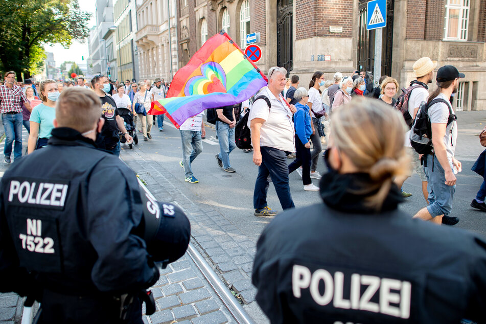 In vielen deutschen Städten wie hier in Hannover gab es zuletzt Demos gegen die Corona-Maßnahmen.