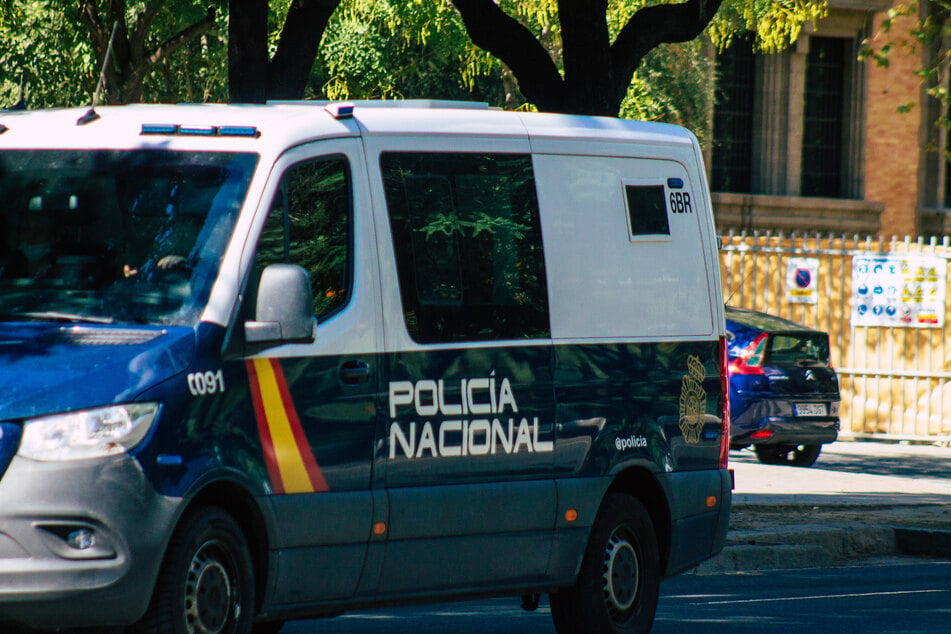 Die spanische Policia National hat den Räuber festgenommen. (Symbolbild)