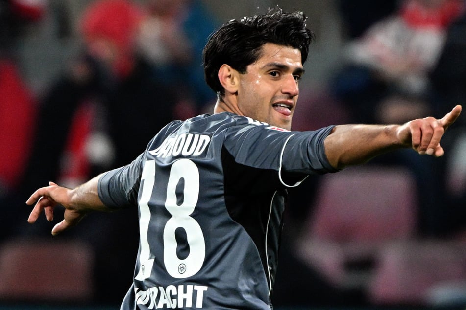 Auch Mo Dahoud (30) würde man in Frankfurt wohl keine Steine in den Weg legen, sollte er wechseln wollen.