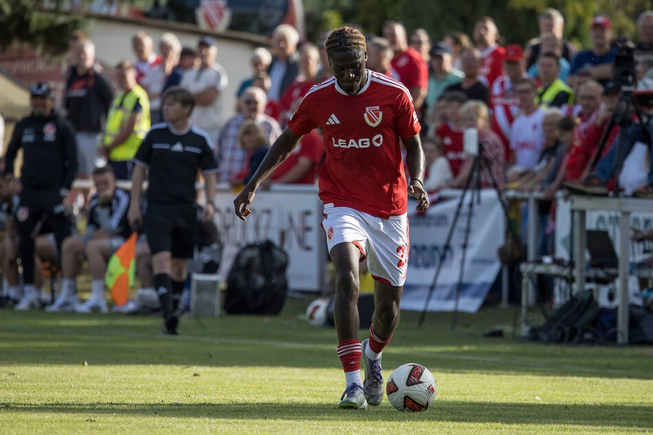 Newcomer Fousseny Doumbia (21) galt bisher als Entdeckung der Vorbereitung.