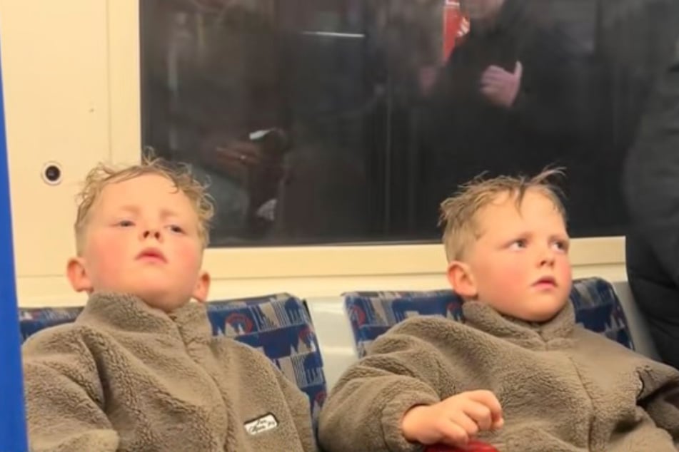 Kluci se zdají, že si tuto zkušenost nejprve musí důkladně zpracovat.