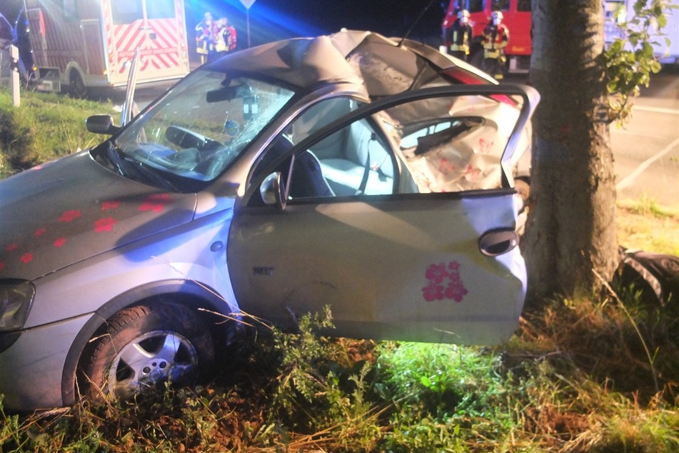 Am Samstagabend wurden bei einem Unfall in Heimbach fünf Menschen verletzt.