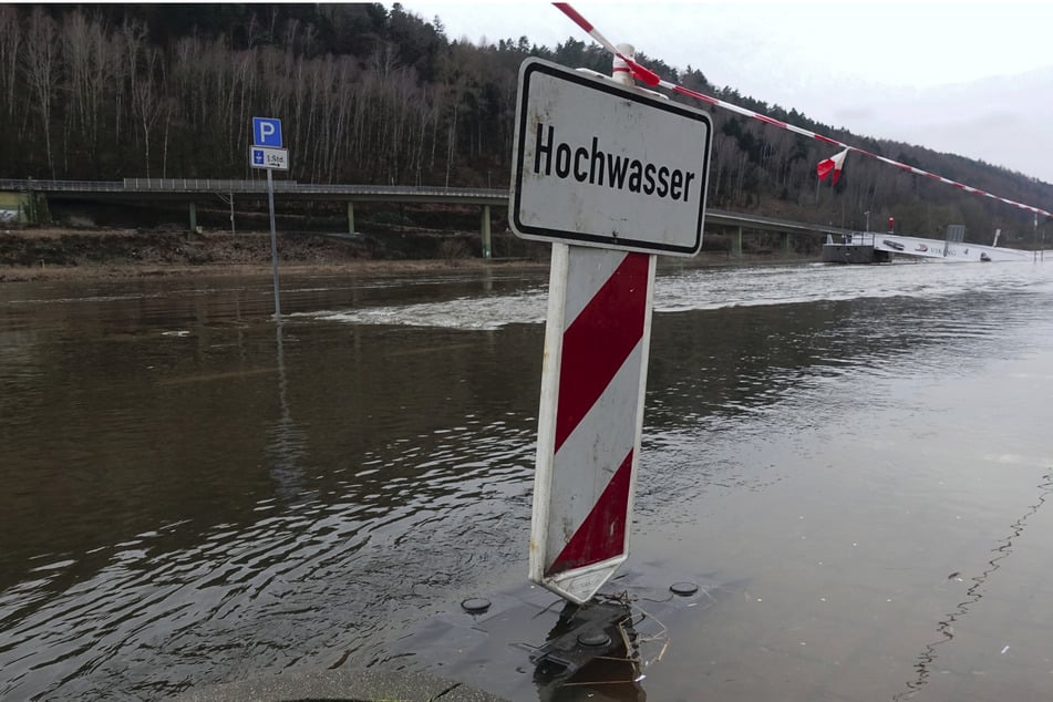 Hochwasser-Alarmstufe 1: Überflutung in Bad Schandau!