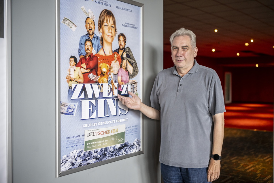 Theater-Chef Bernd Karnatz (64) freut sich auf die Darsteller-Tour des Film "Zwei zu Eins" im Cinestar Chemnitz.