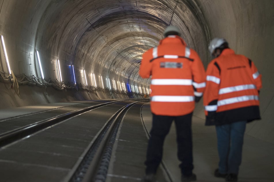 Der Mann war für Bauarbeiten im S-Bahntunnel unterwegs. (Symbolbild)