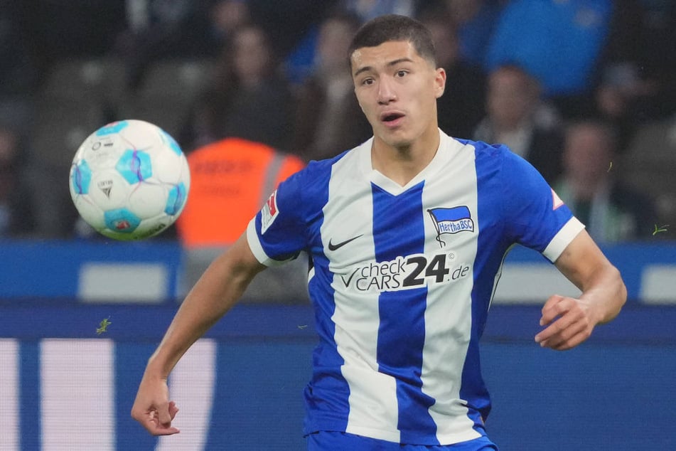 Ibrahim Maza (18) hat sich bei Hertha BSC ins Rampenlicht gespielt und das Interesse von (inter)nationalen Top-Klubs geweckt.