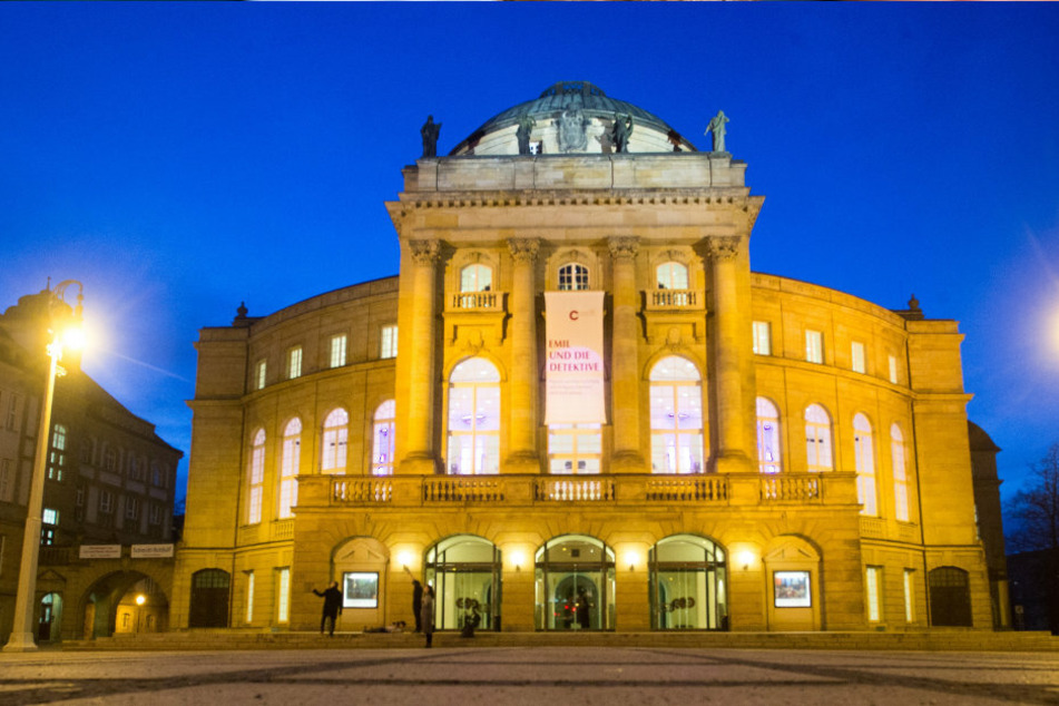 Die Theatersaison 2019/2020 musste vorzeitig beendet werden, dadurch fallen auch mehrere Premieren aus. (Archivbild)