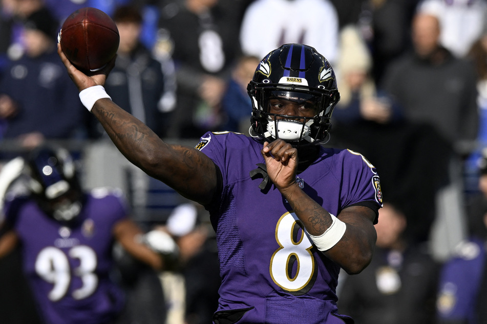 Jackson had reportedly been asking the Ravens for a fully guaranteed contract.