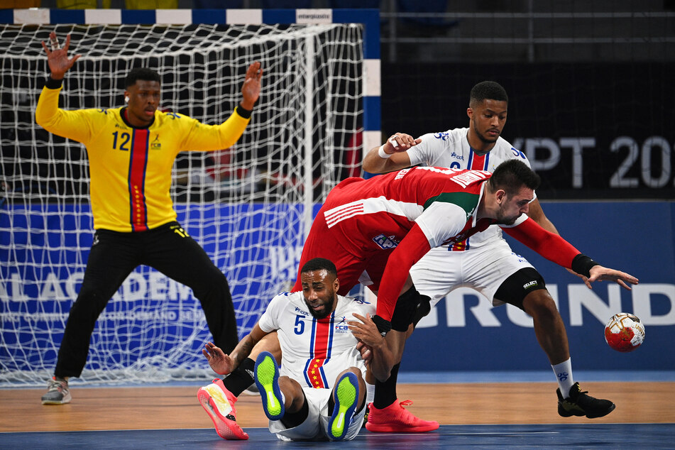 Nach dem Auftakt gegen Ungarn bei der WM 2021 musste die Auswahl von Kap Verde die coronabedingte Heimreise antreten.