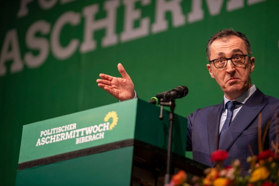 Cem Özdemir (60, Grüne) und seine Parteikollegen treffen sich in Biberach.