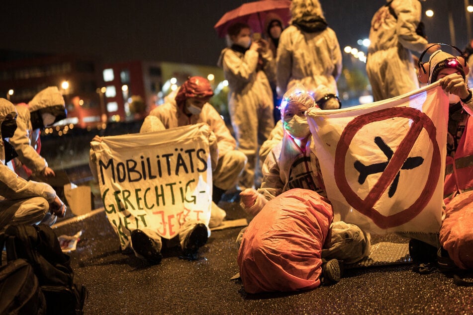 Leipzig: Nach Flughafen-Blockade: Weitere Demonstration von Klima-Aktivisten in Leipzig geplant