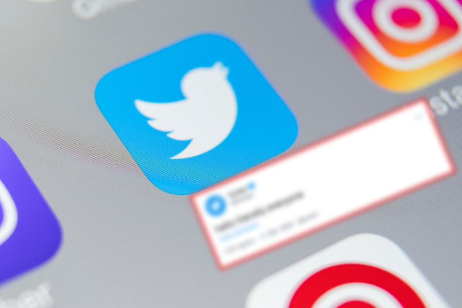 Riesen Ausfall bei WhatsApp, Instagram & Facebook: Tweet aus drei Worten geht viral
