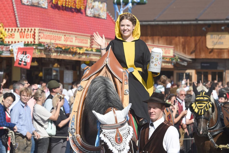 Das Münchner Kindl macht sich am Samstag auf den Weg zur Wiesn – es ist das 191. Oktoberfest.