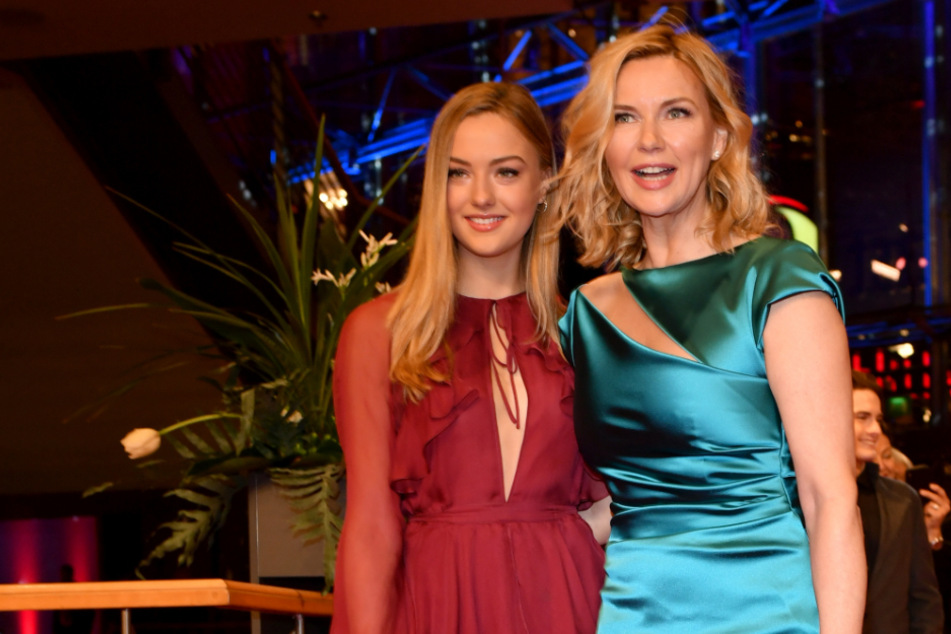 Schauspielerin Veronica Ferres und ihre Tochter Lilly Krug.