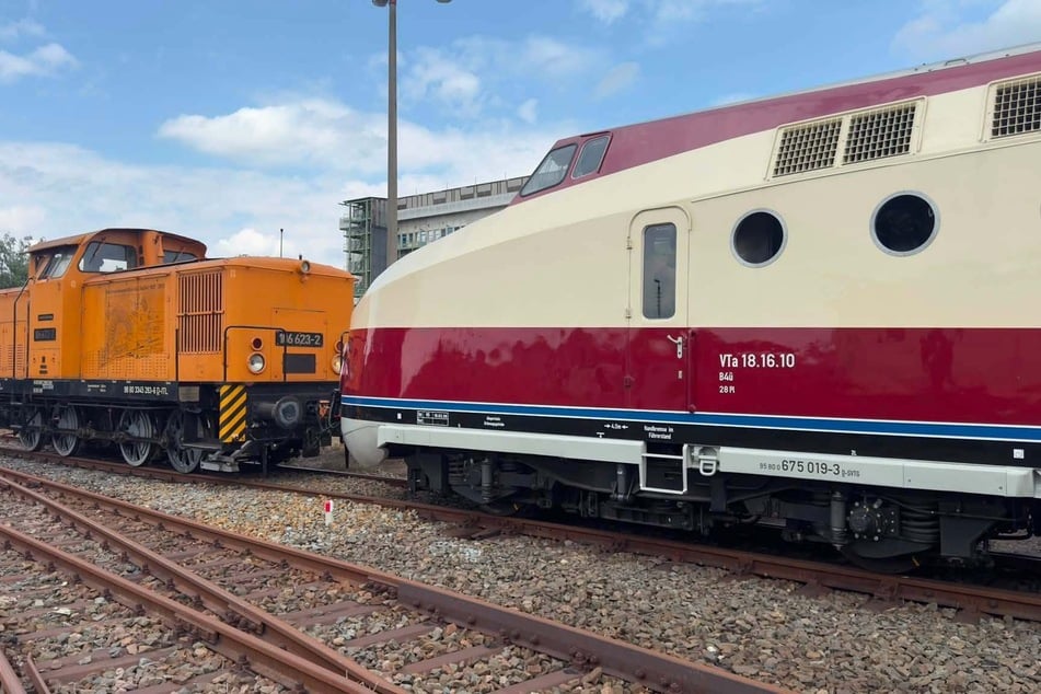 Der VT 18.16 ist von einem Motorschaden betroffen. Die Reparatur läuft derzeit noch.