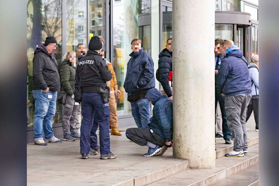 Polizeieinsatz an der Haltestelle "Hauptbahnhof Nord".