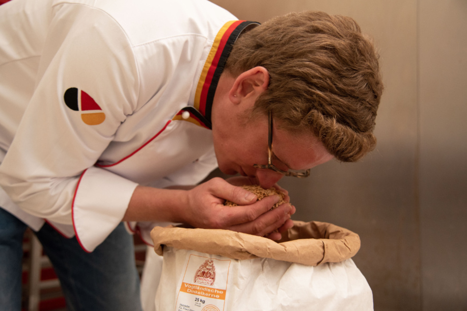 Siegfried Wunderlich (35) ist nicht nur Bäcker, sondern auch Brot-Sommelier.