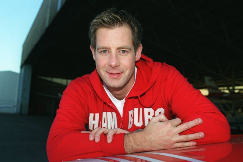 Inzwischen hat sich der 53-Jährige aus der Öffentlichkeit zurückgezogen und leitet seine eigene Marke für vegane Schönheitsprodukte.