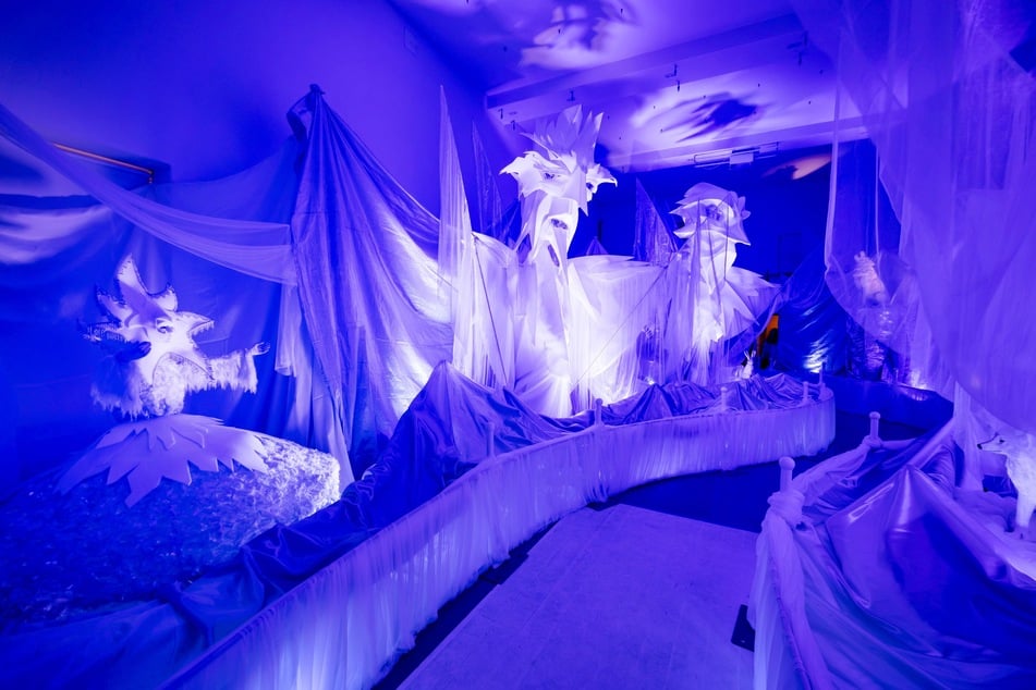 Der Polarzauber wurde in den Räumen des Helmnot-Theaters zur Probe aufgebaut.